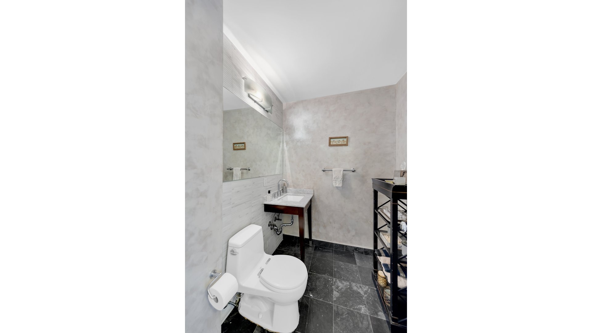 1438 Third Avenue 24B Upper East Side New York NY 10028