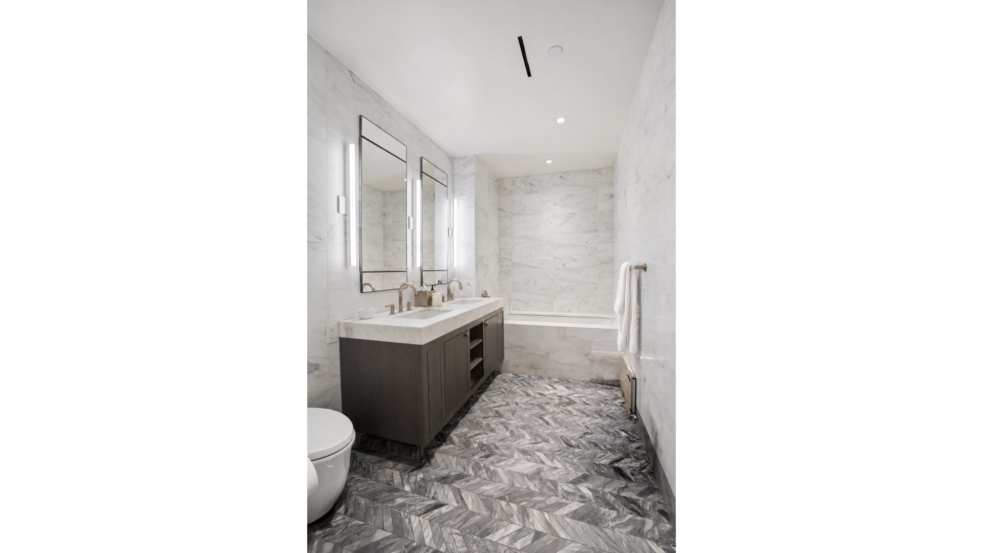 211 West 14th Street 7 Chelsea New York NY 10011