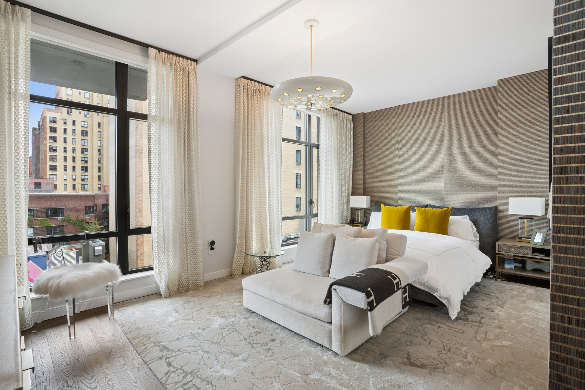 211 West 14th Street 7 Chelsea New York NY 10011