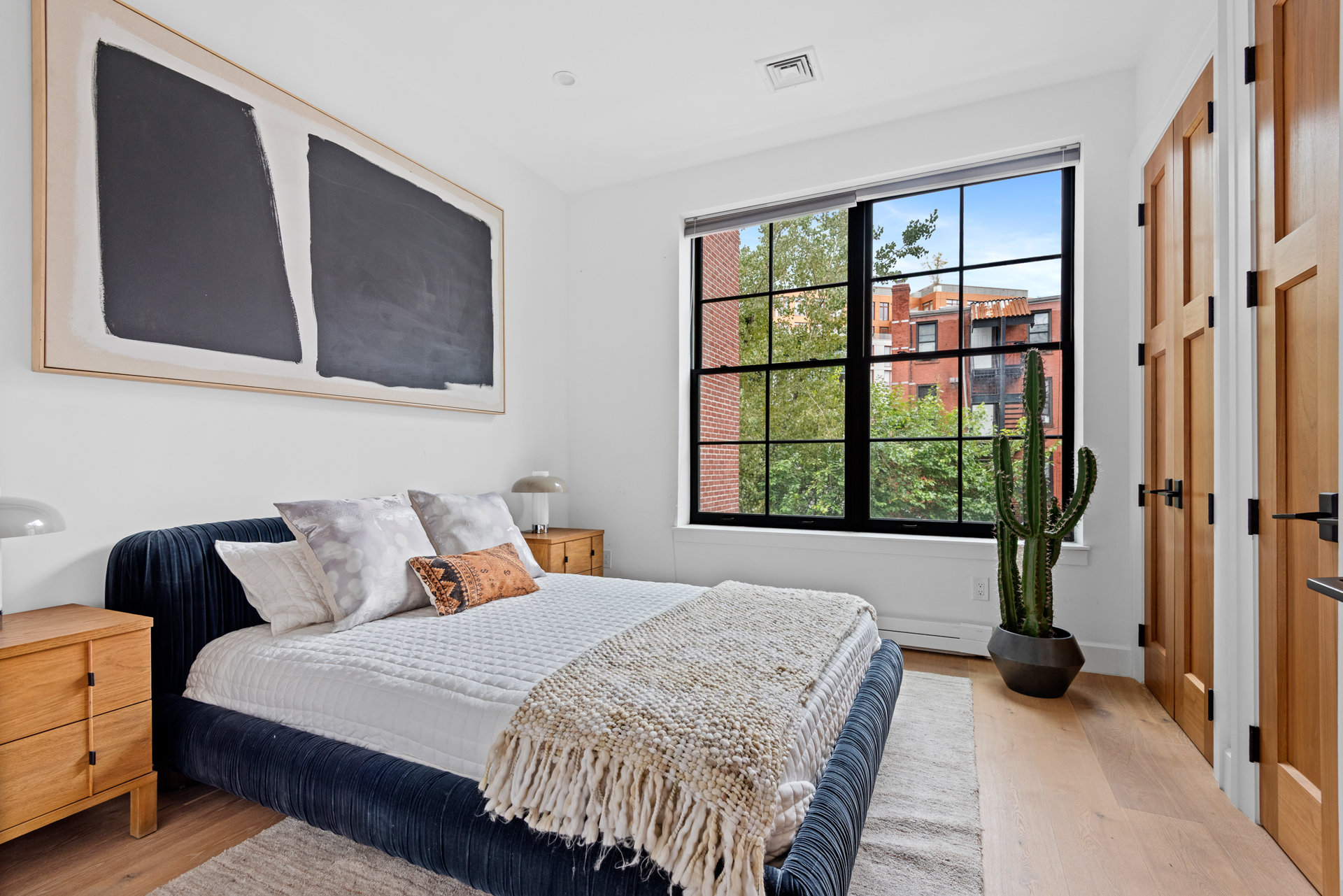 282 North 6th Street Williamsburg Brooklyn NY 11211