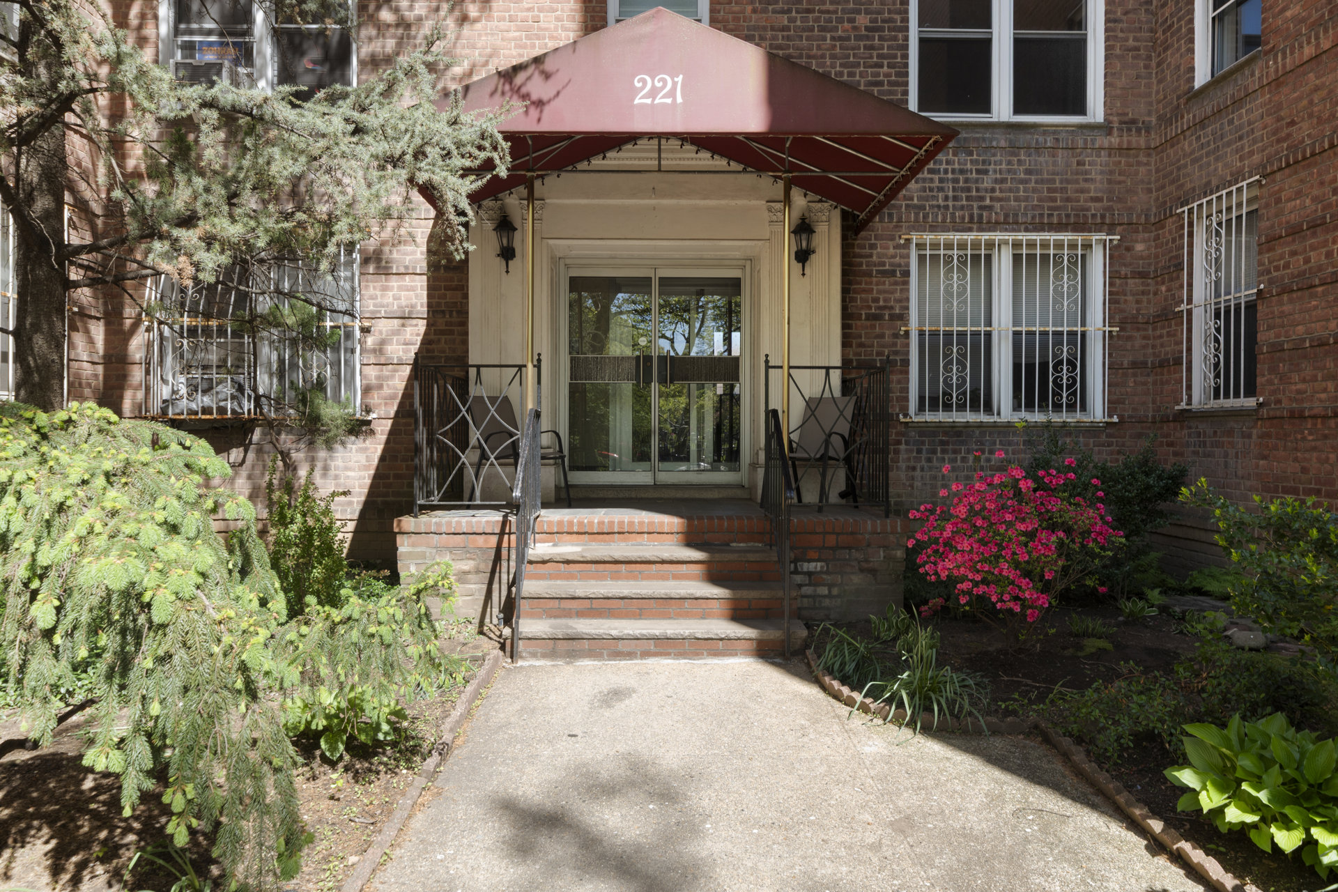221 McDonald Avenue 4N Windsor Terrace Brooklyn NY 11218