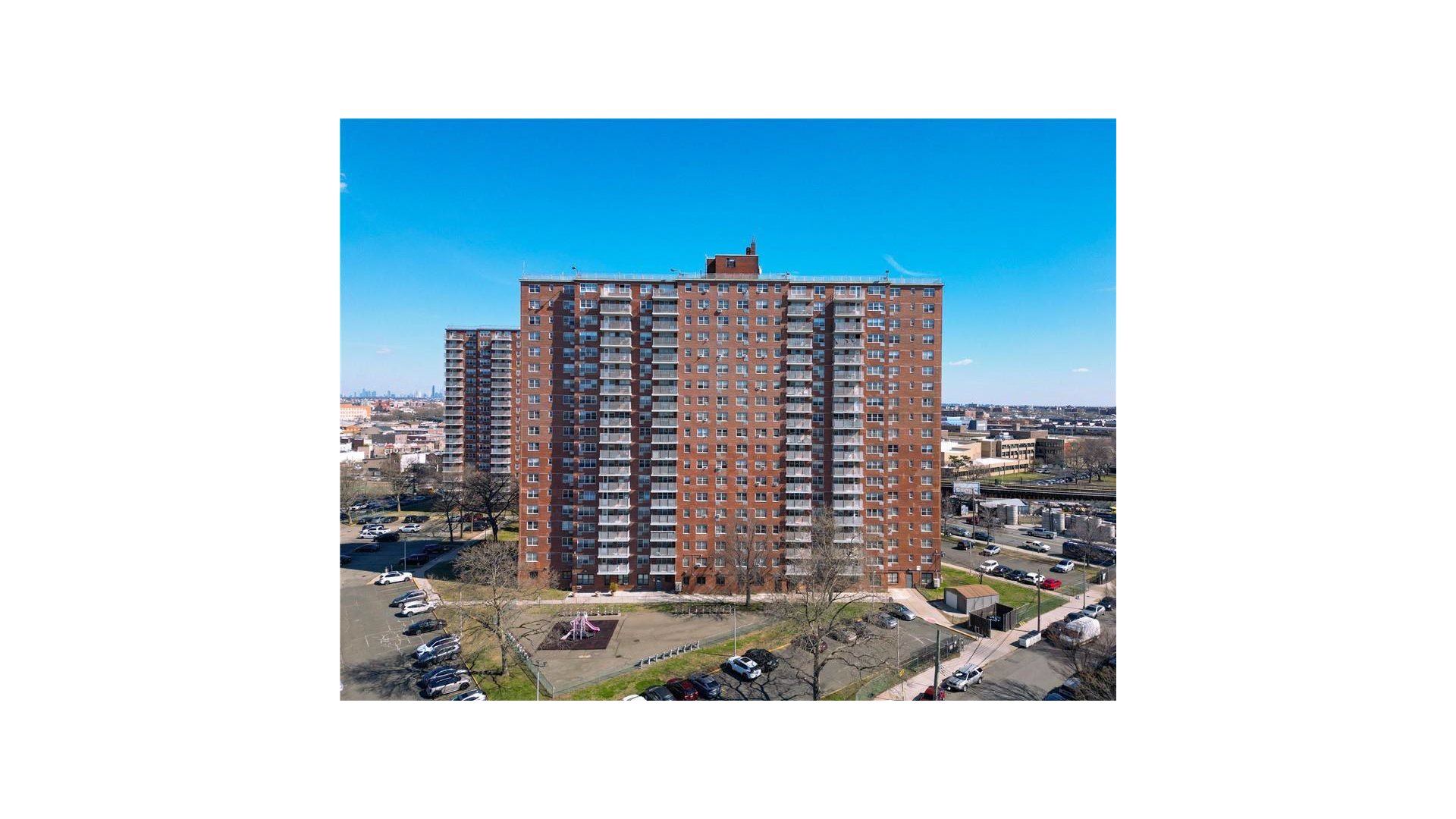 2475 West 16th Street 18G Gravesend Brooklyn NY 11214