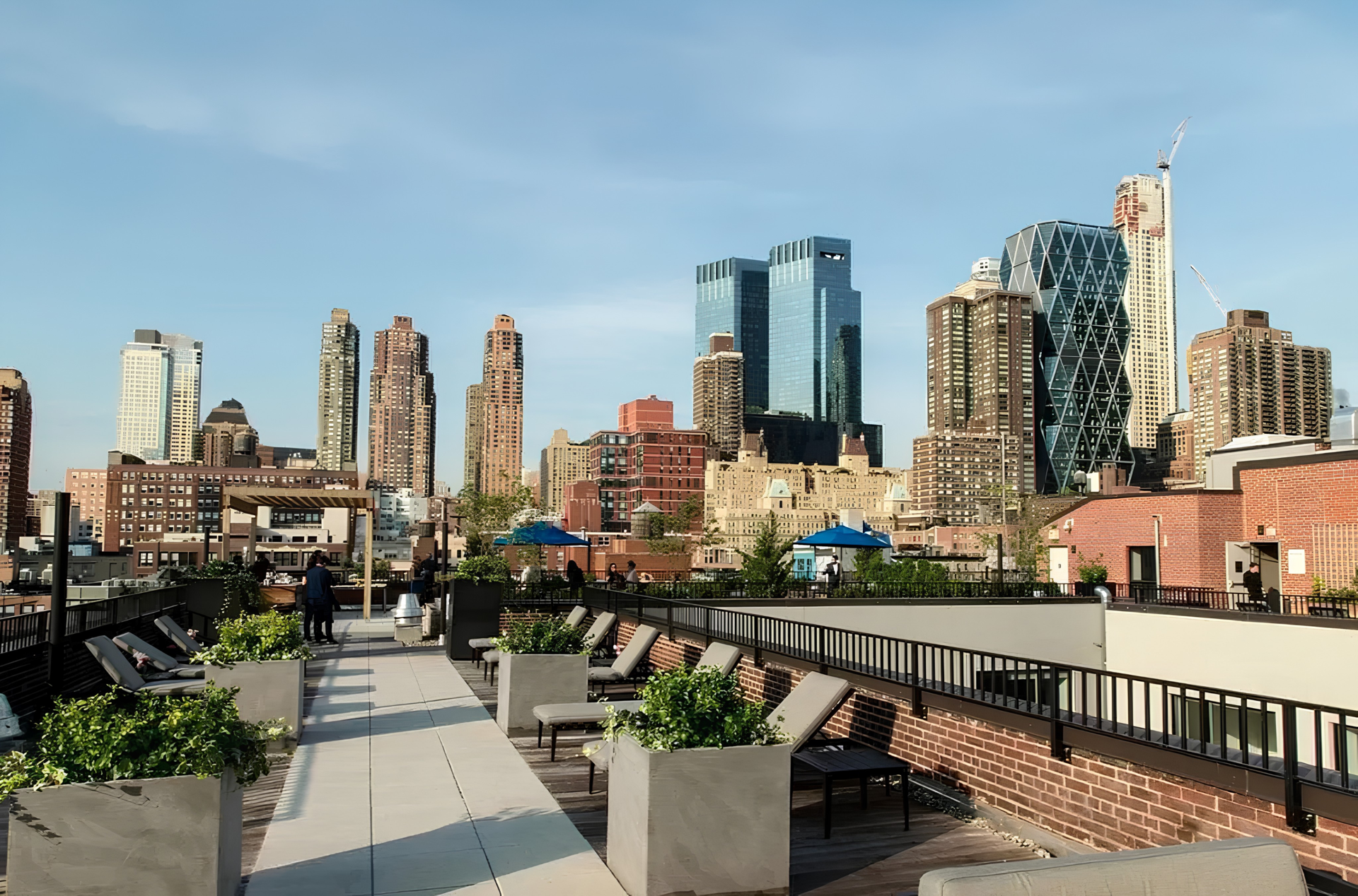 416 West 52nd Street 317 Clinton New York NY 10019