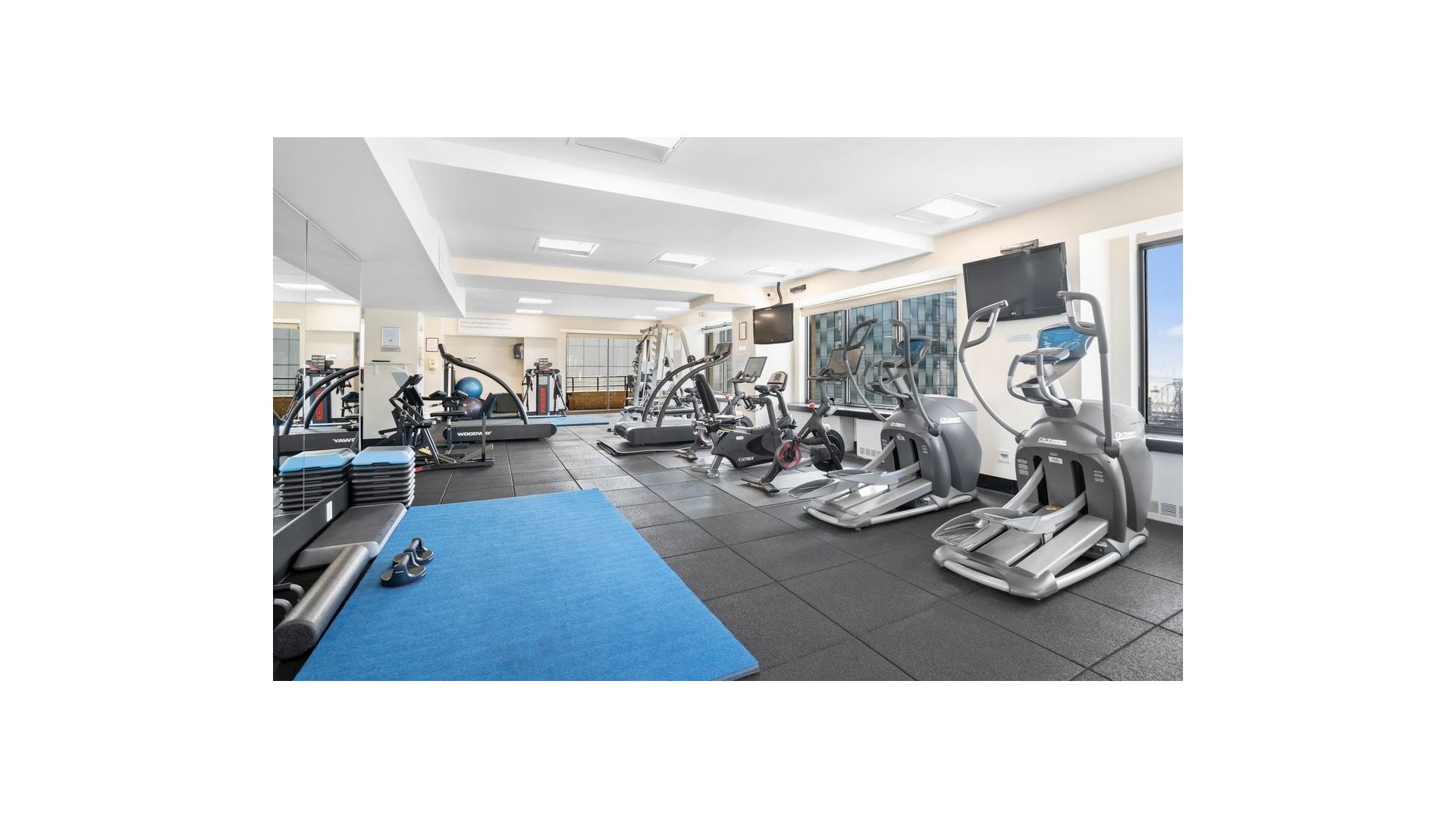400 East 70th Street 1605 Upper East Side New York NY 10021