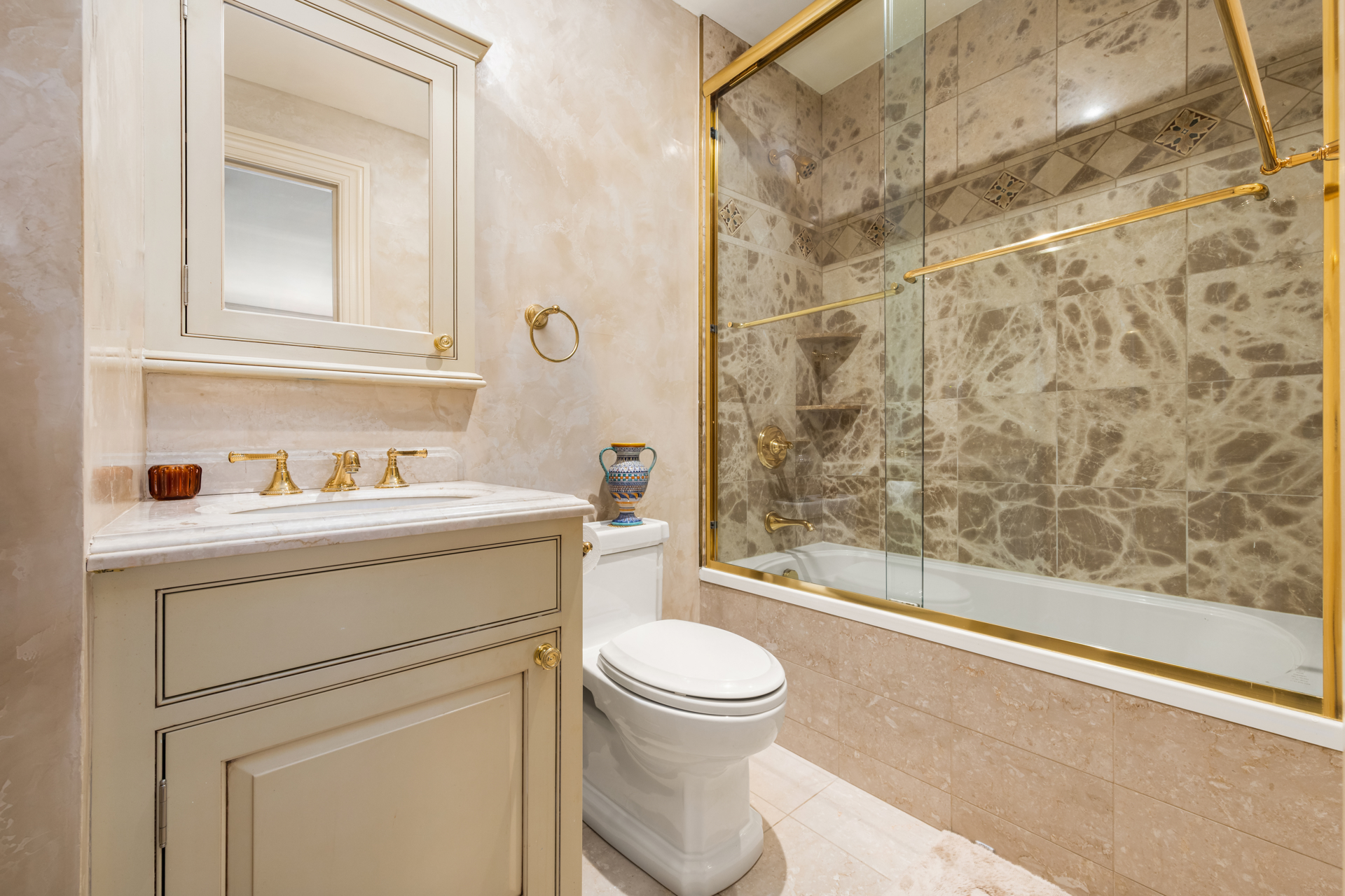 200 East 69th Street 4LM Upper East Side New York NY 10021