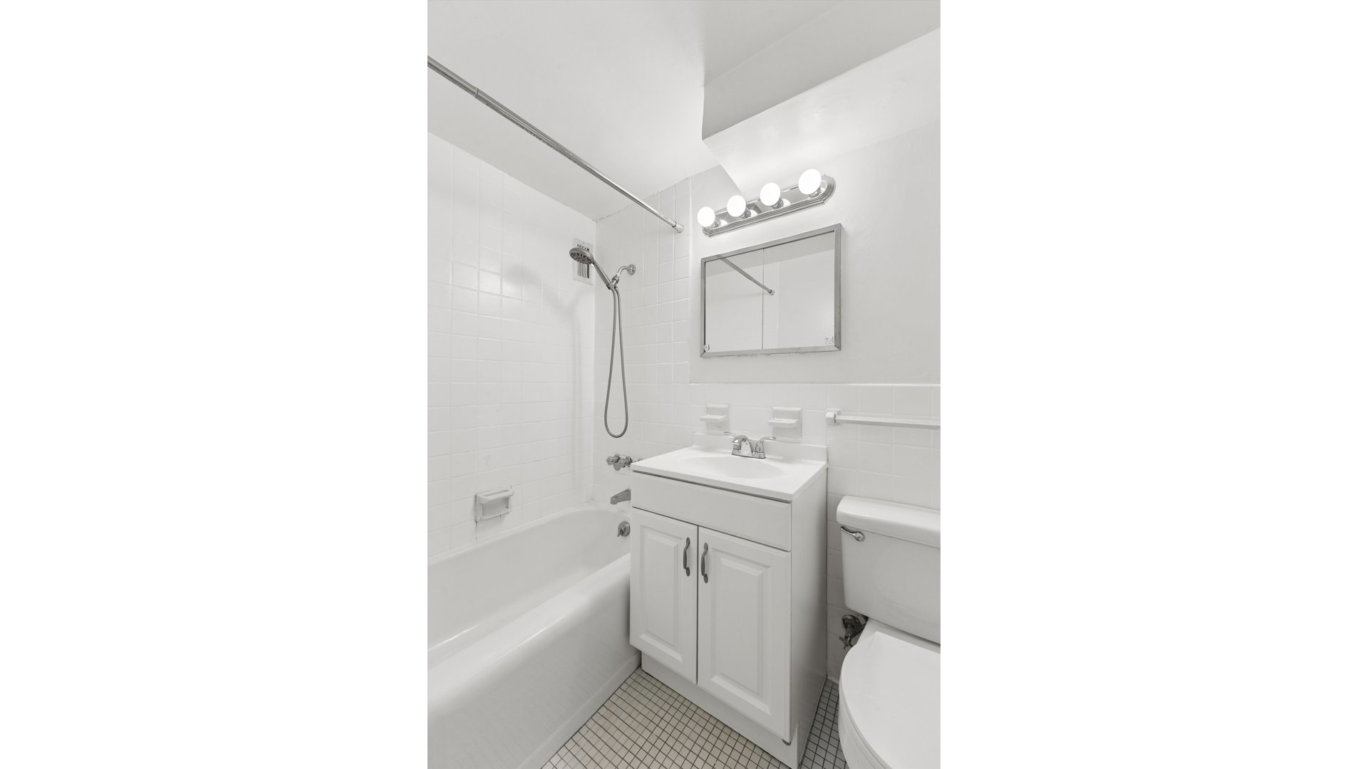 333 East 46th Street 5E Turtle Bay New York NY 10017