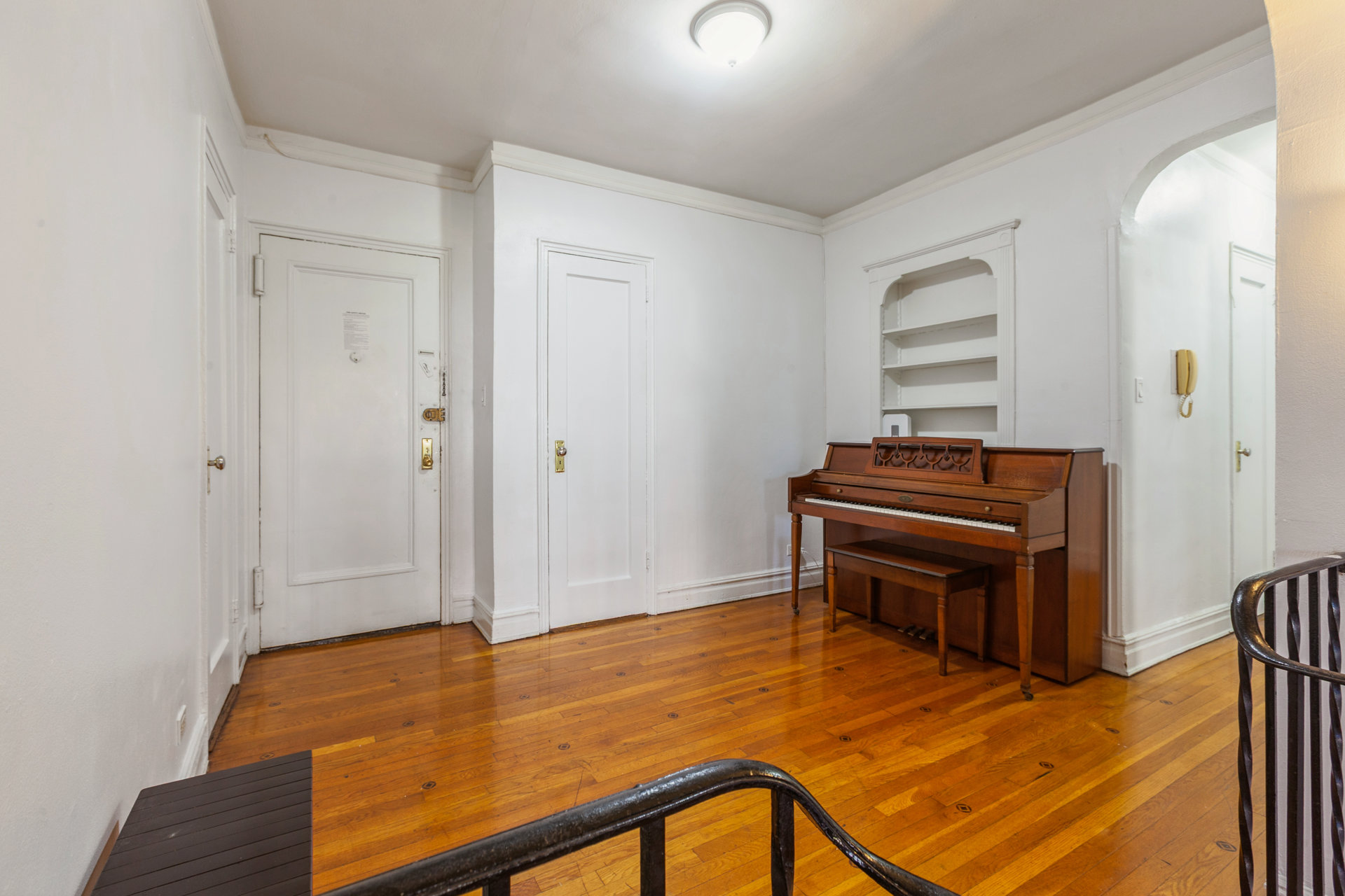 3220 Avenue H 3C Flatlands Brooklyn NY 11210