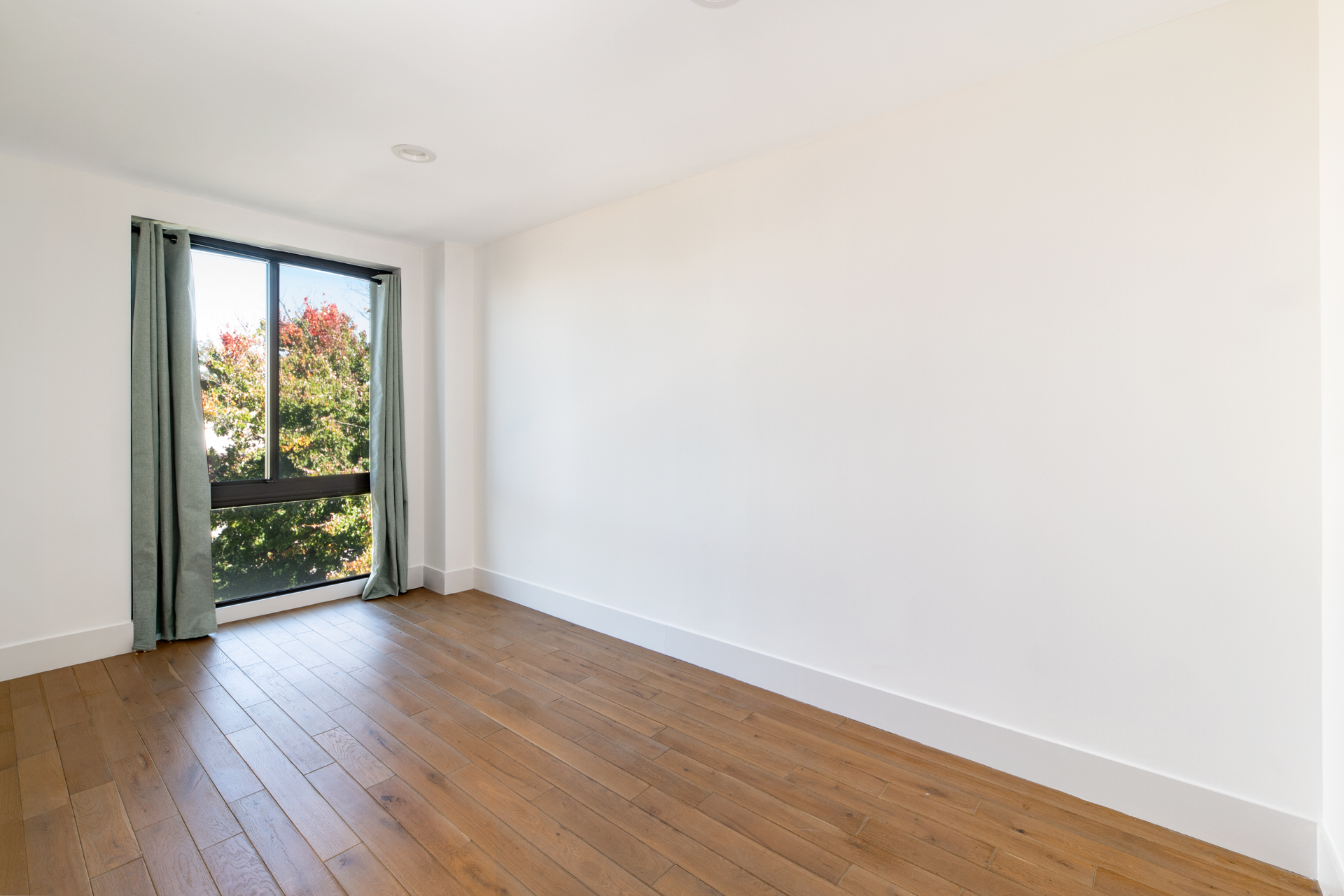 27-05 41st Avenue 5B Long Island City Queens NY 11101