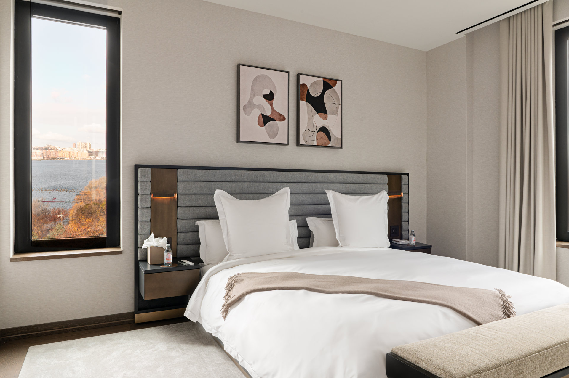 401 West Street 7 W. Greenwich Village New York NY 10014