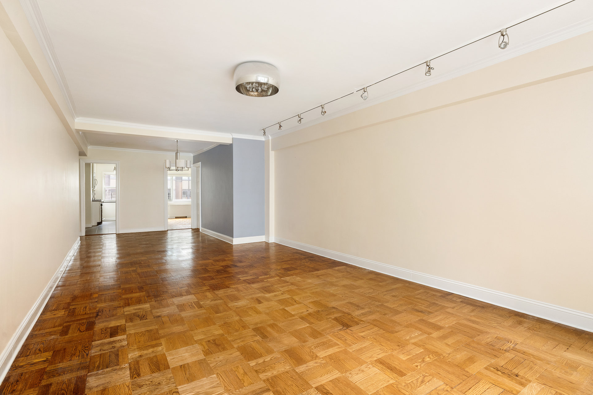 345 East 56th Street 7J Sutton Place New York NY 10022