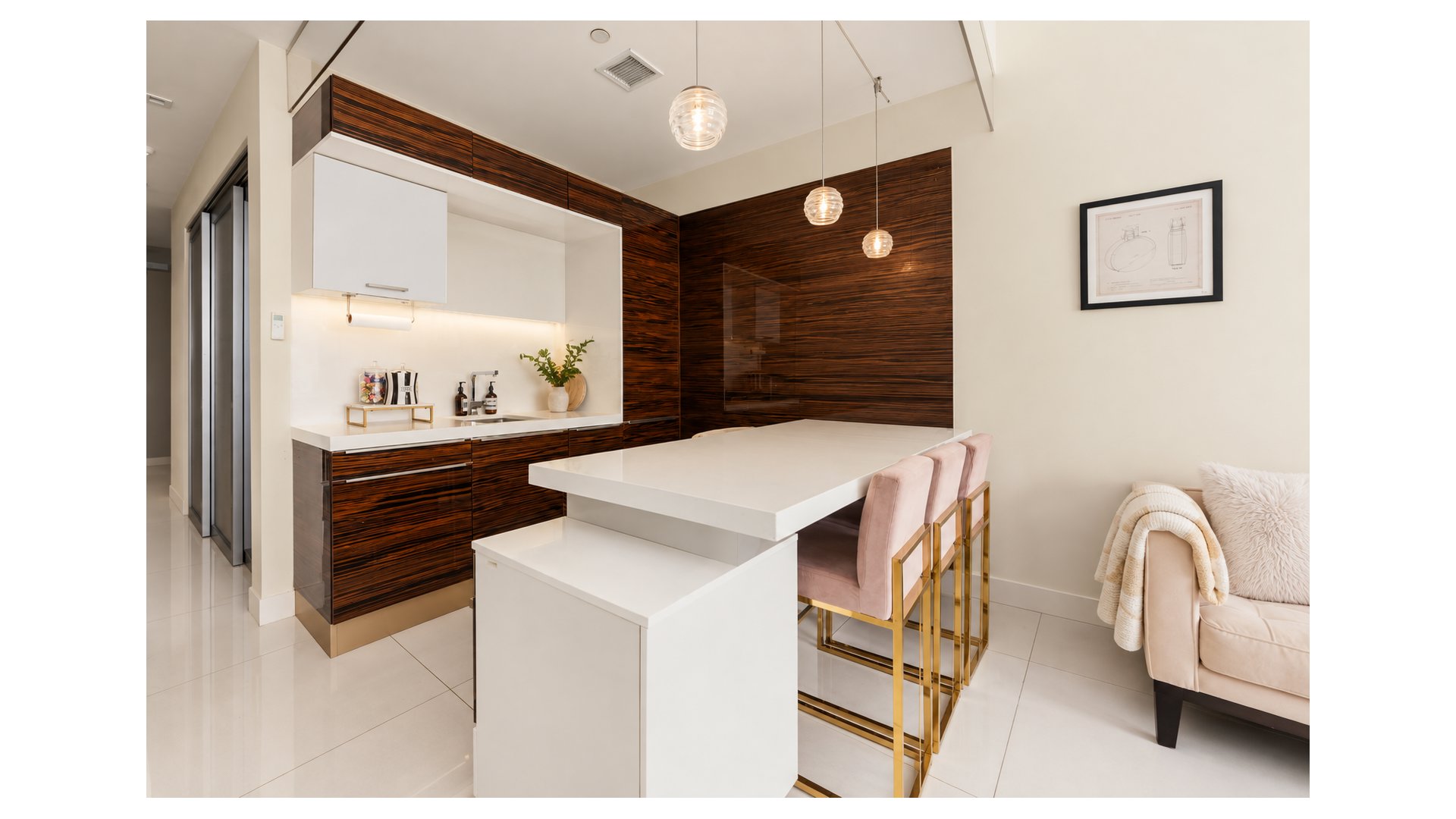 111 Fulton Street 415 Seaport District New York NY 10038