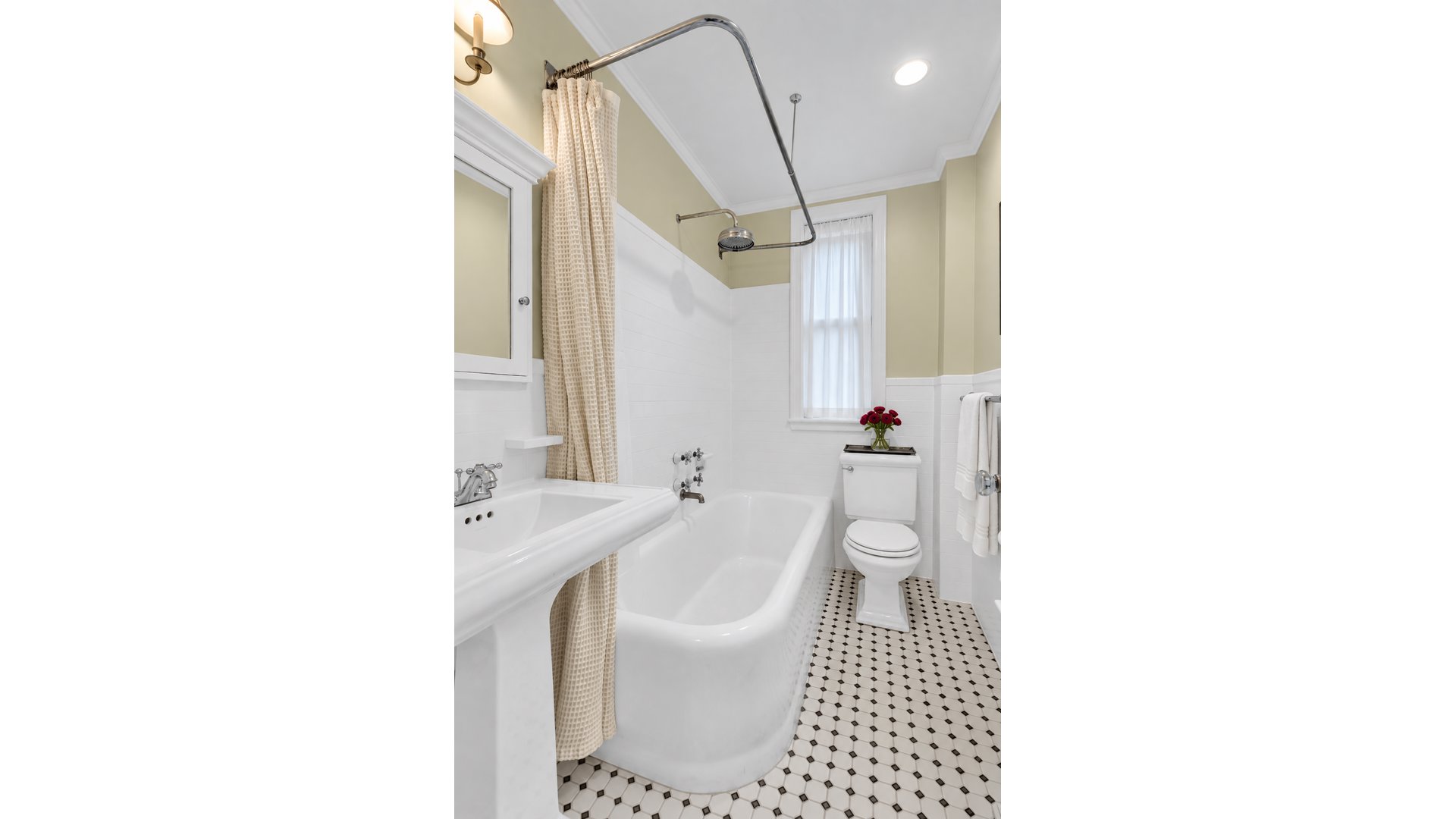 425 East 51st Street Beekman Place New York NY 10022
