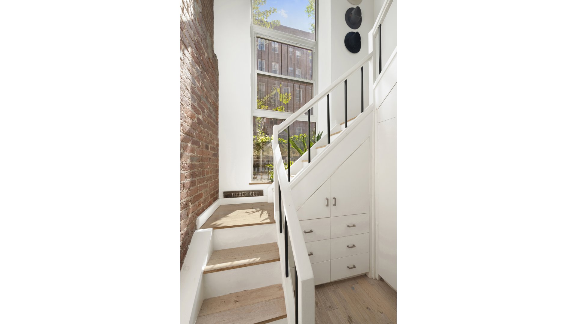 15 Jones Street 1G Greenwich Village New York NY 10014