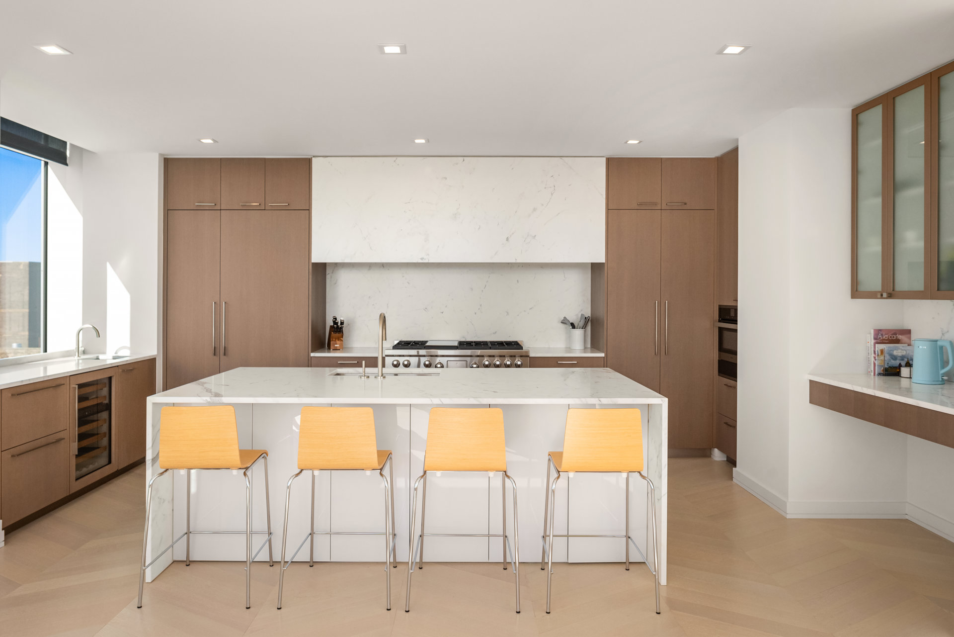 200 Amsterdam Avenue 25A Lincoln Square New York NY 10023