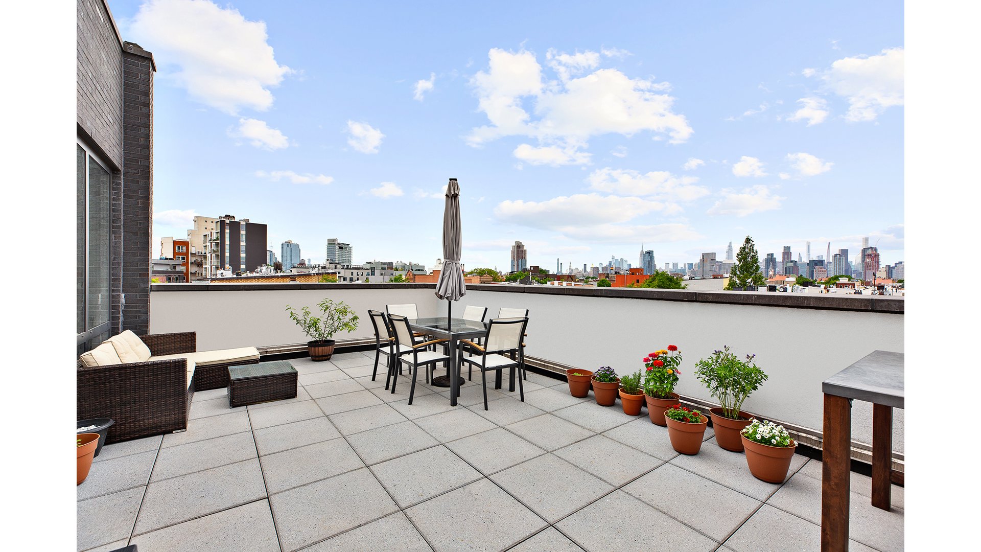 247 Driggs Avenue PH5C Greenpoint Brooklyn NY 11222