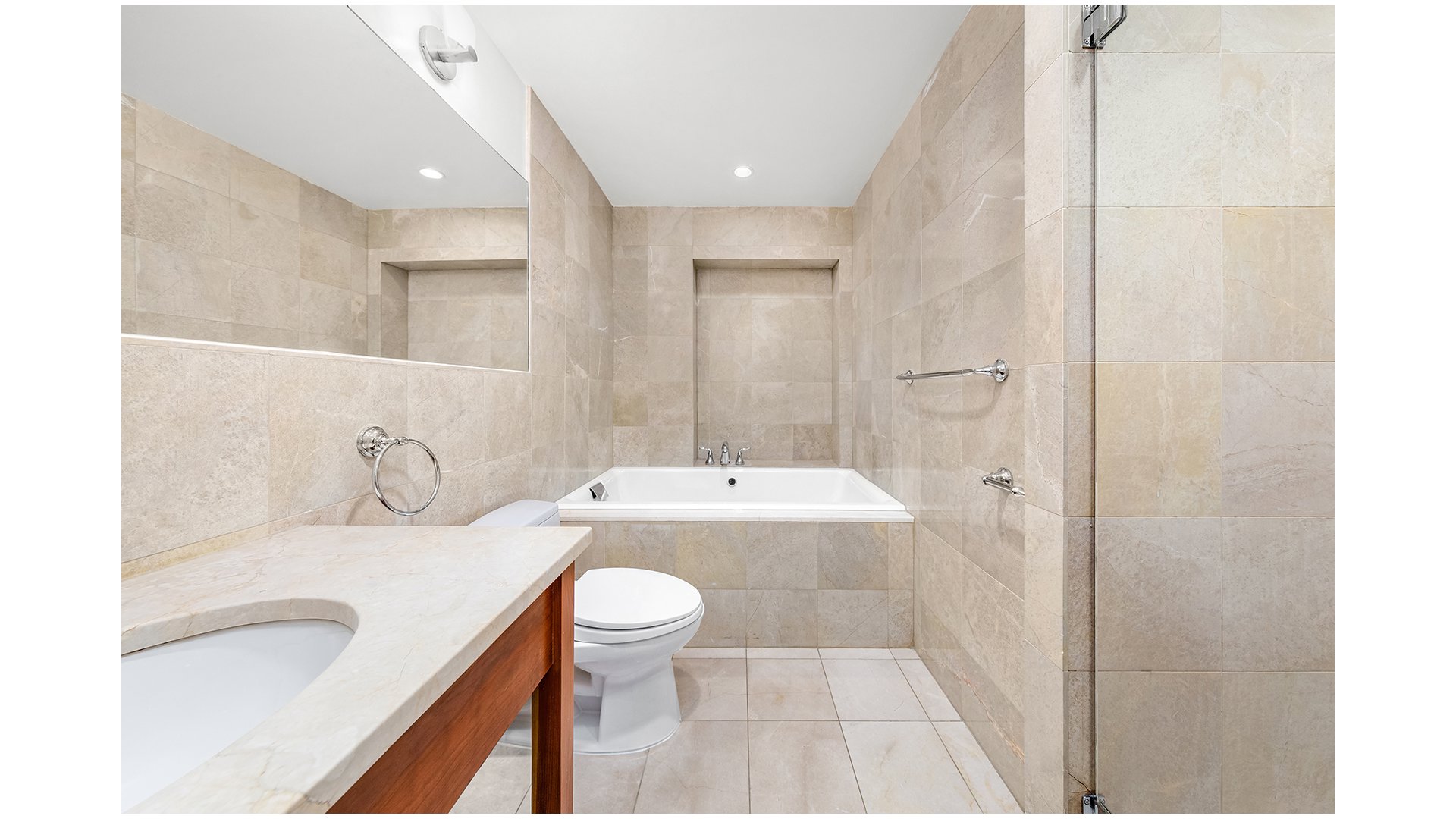 202 Bowery 2 Soho New York NY 10012