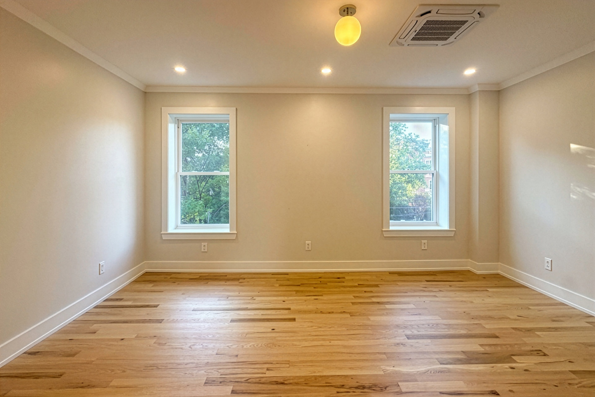 128 East 28th Street TH Flatbush Brooklyn NY 11226