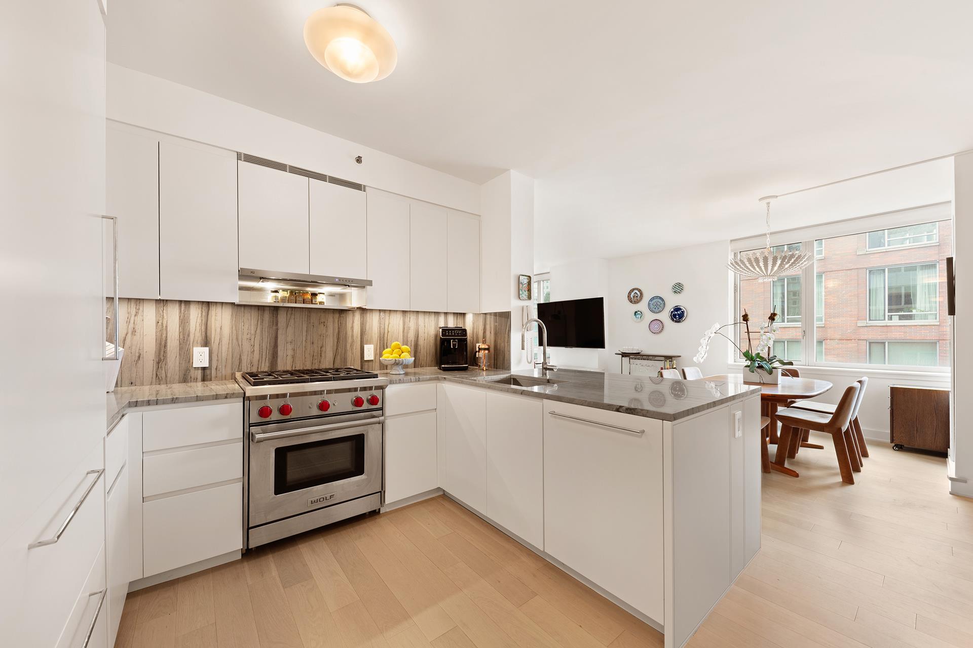 20 River Terrace 16N Battery Park City New York NY 10282