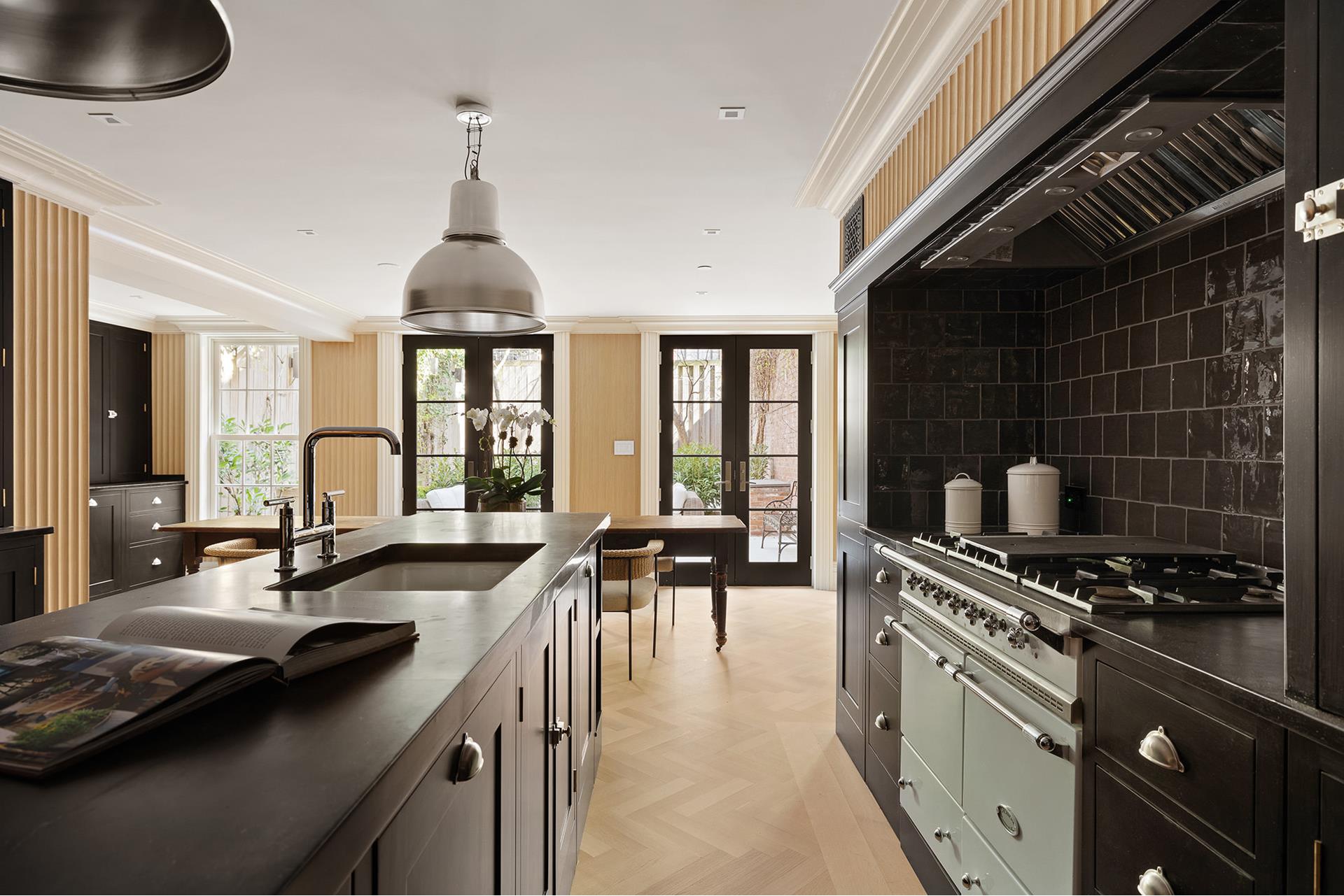 127 West 11th Street Greenwich Village New York NY 10011