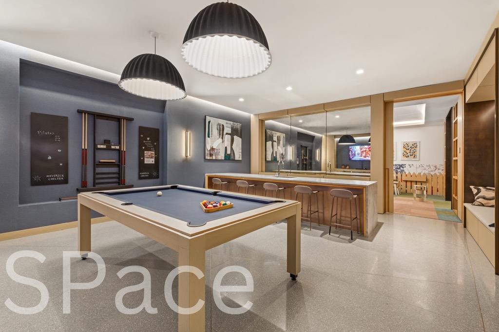 215 West 28th Street Chelsea New York NY 10001