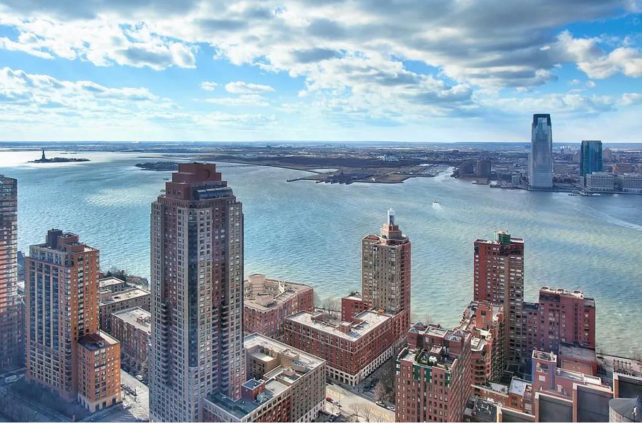 123 Washington Street 42D Financial District New York NY 10006