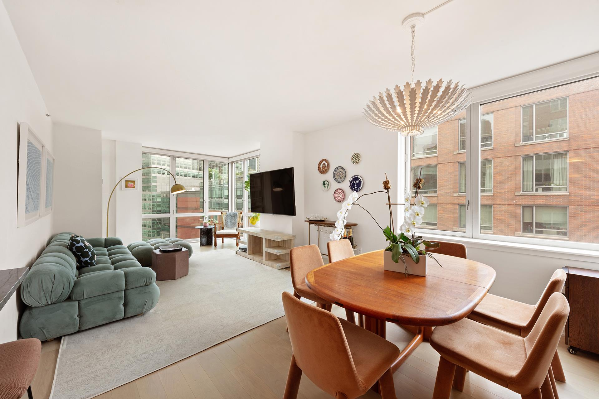 20 River Terrace 16N Battery Park City New York NY 10282